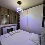 Condor Center Luxury 5 티라나