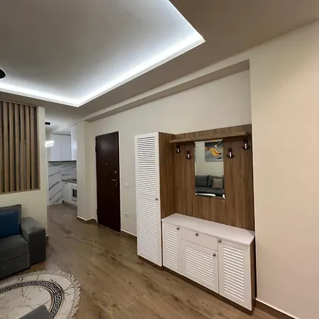 Condor Center Luxury 5 아파트 *