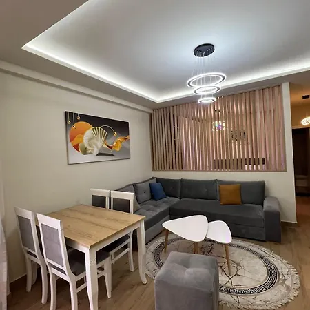 Apartment Condor Center Luxury 5 *