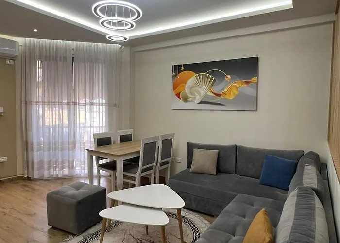 Condor Center Luxury 5 *