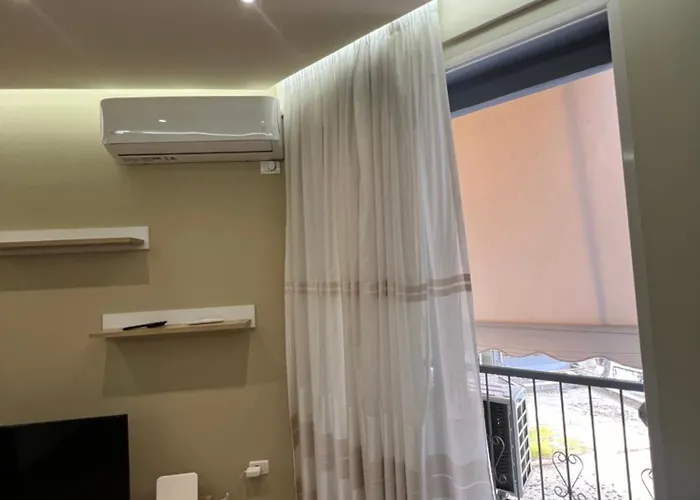 Condor Center Luxury 5 Tirana